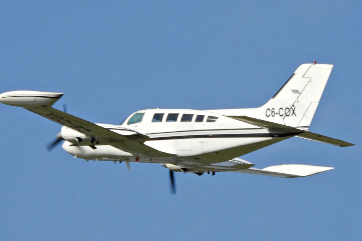 band-members-and-dj-among-10-dead-in-plane-crash
