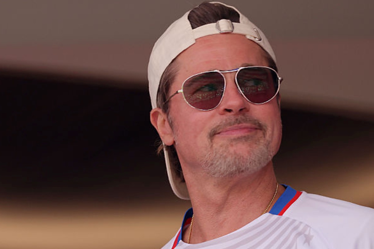 Brad Pitt Packs on PDA With Much Younger Girlfriend at Star-Studded Event