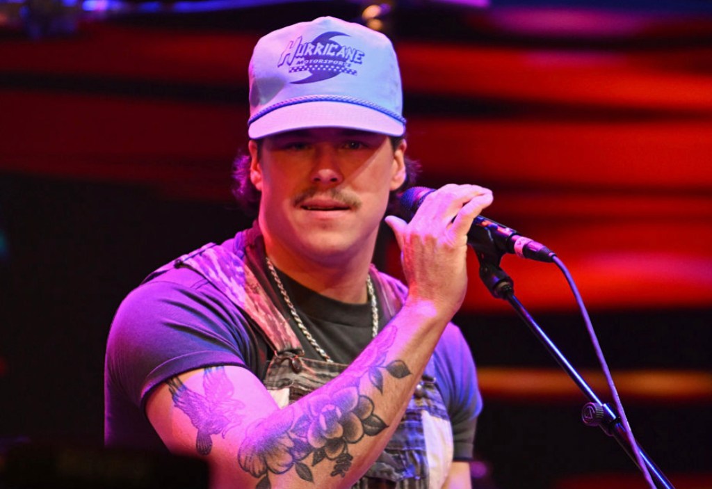 country-singers-dad-dies-suddenly