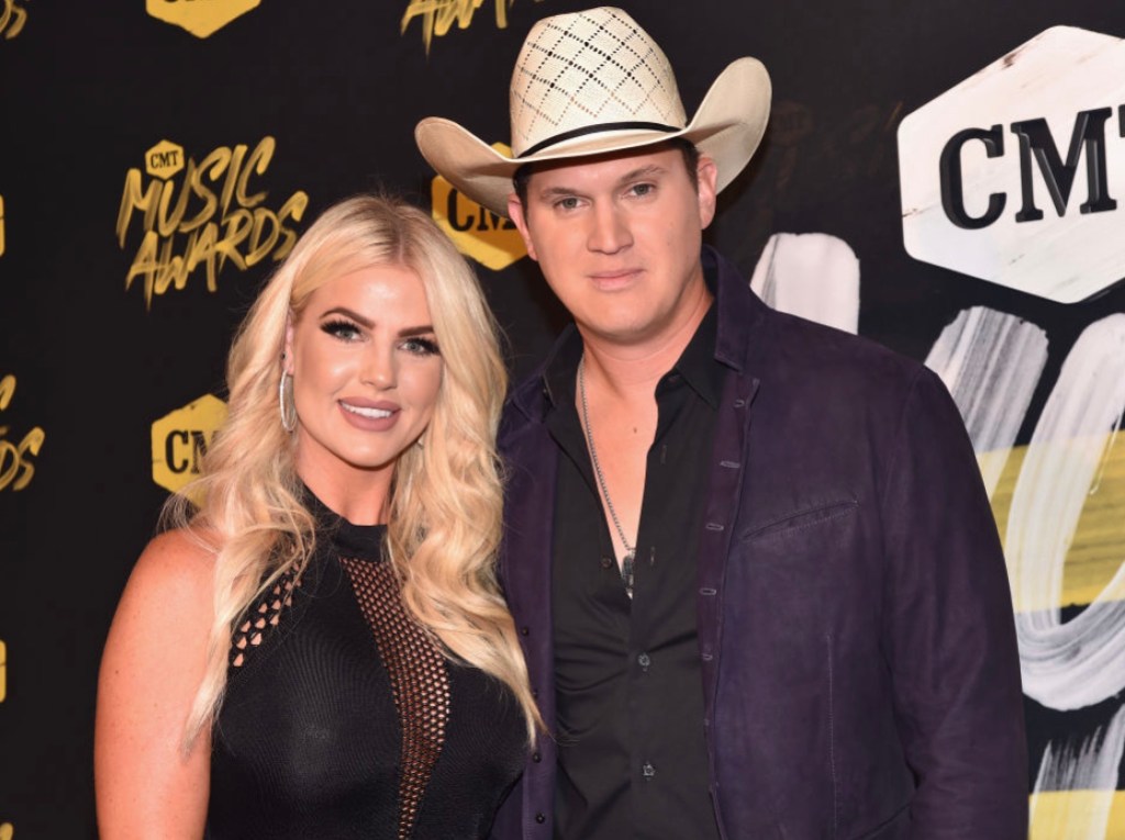 country-star-splits-from-wife-after-5-years-of-marriage