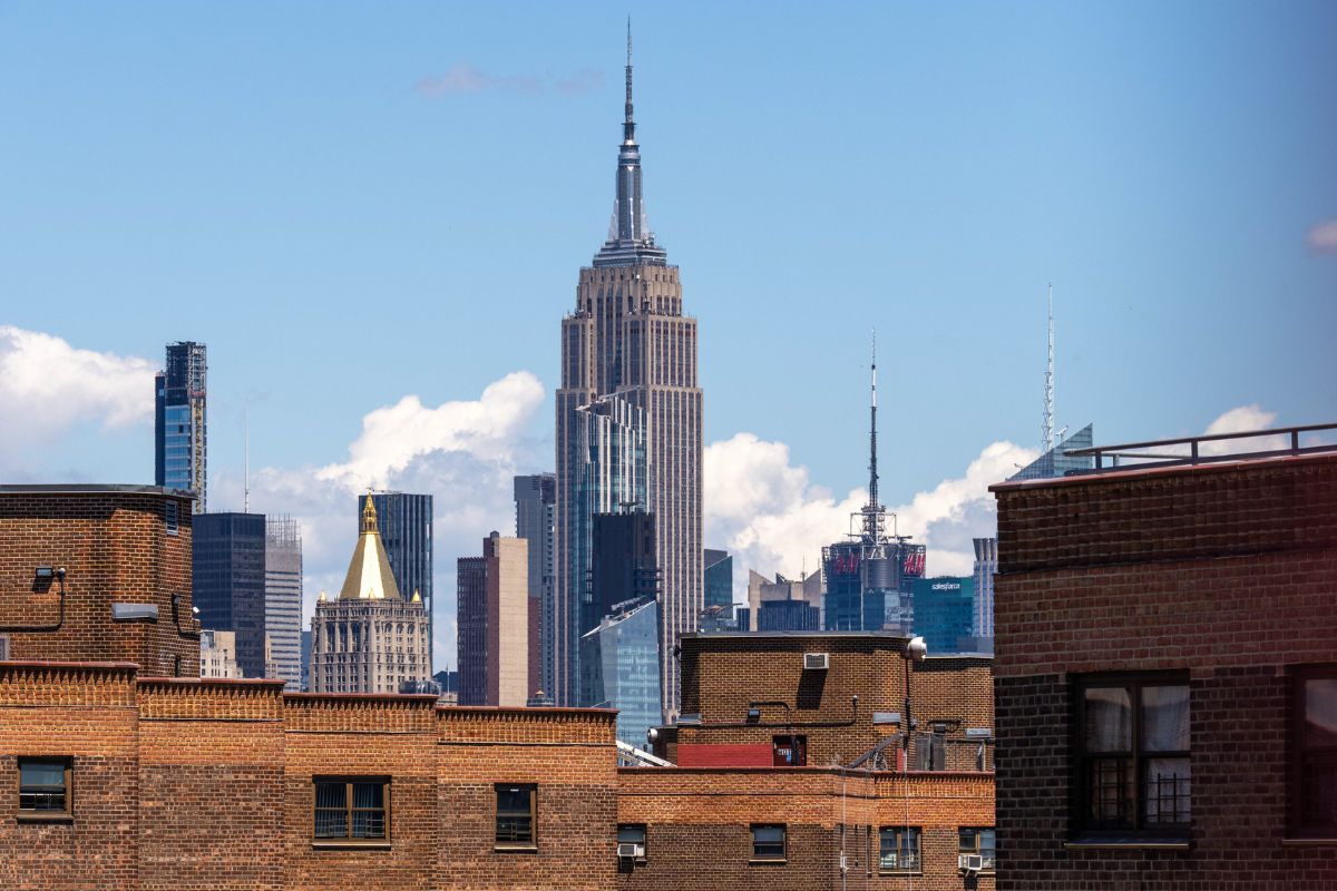 Empire State Building Climbers Identified as 2024 Netflix Documentary Subjects