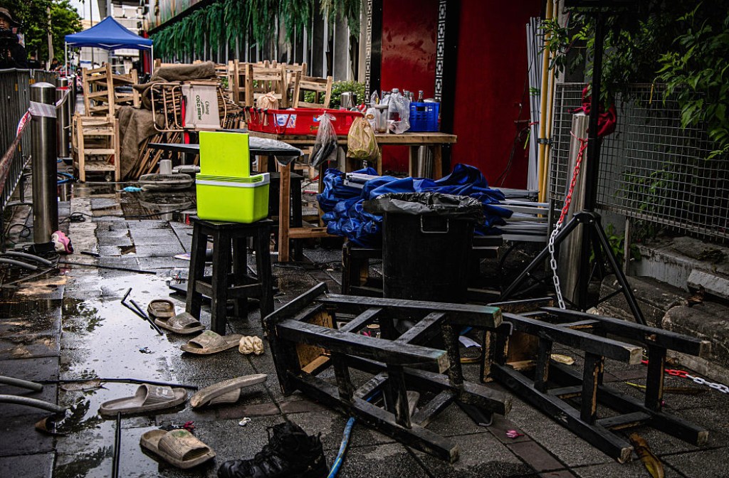 fire-at-music-bar-leaves-at-least-30-dead