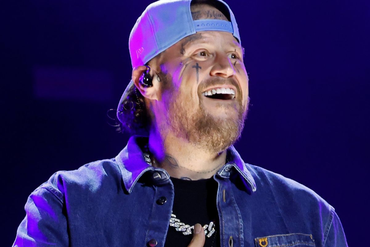 Jelly Roll Gets Candid About His Food Addiction