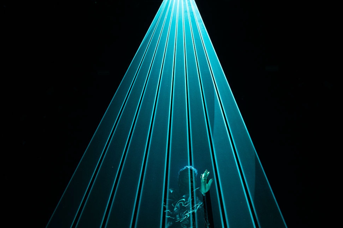 Late Country Music Legend Revived as Hologram