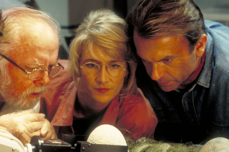 laura-dern-reacts-to-jurassic-park-co-star-sam-neills-death