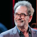 the-tragic-medical-condition-that-ended-huey-lewis-career