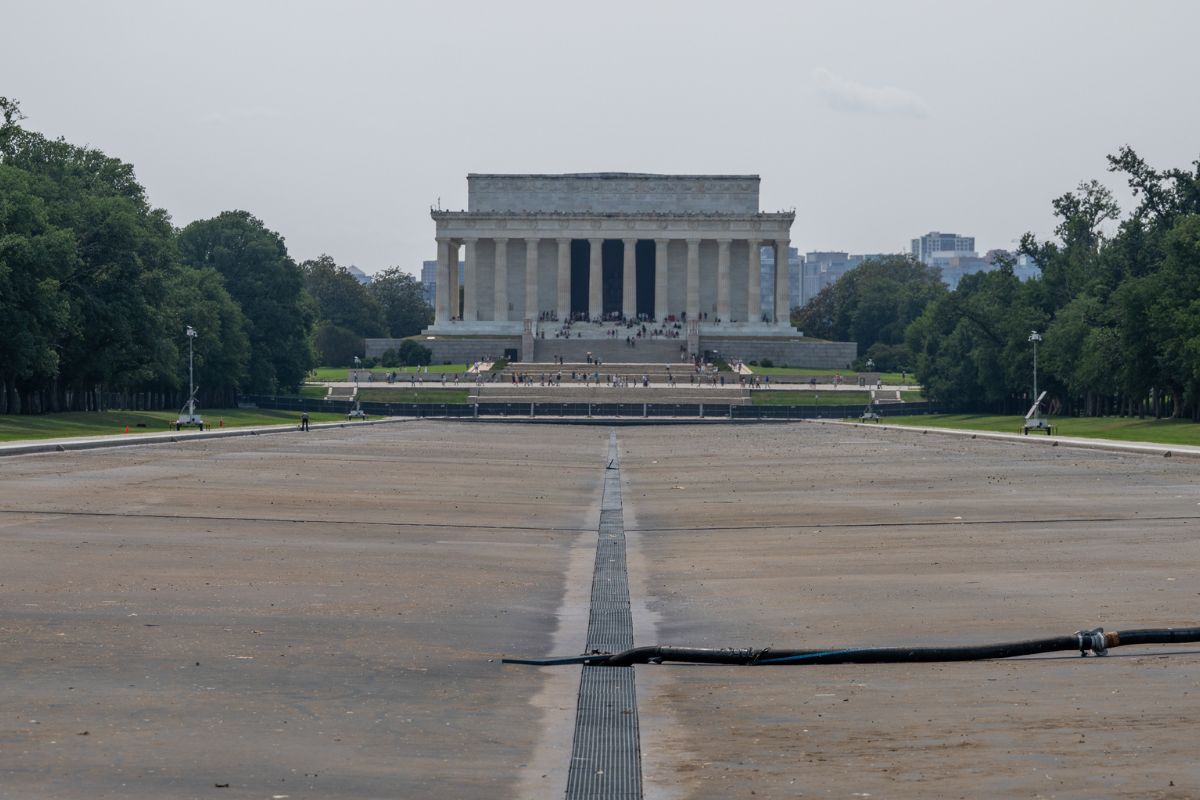 Trump Administration Drains Lincoln Reflecting Pool Weeks After Alleged Vandalism