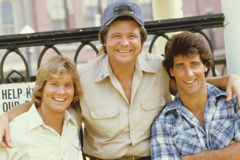 Dukes-hazzard-icon-dead-unexpected