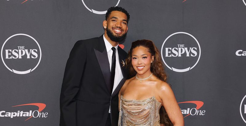 'Keeping up With the Kardashians' Regular Weds NBA Champion
