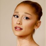 ariana-grande-visibility-break