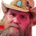 chris-stapleton-surprises-fans-brings-out-rock-icons-during-concert