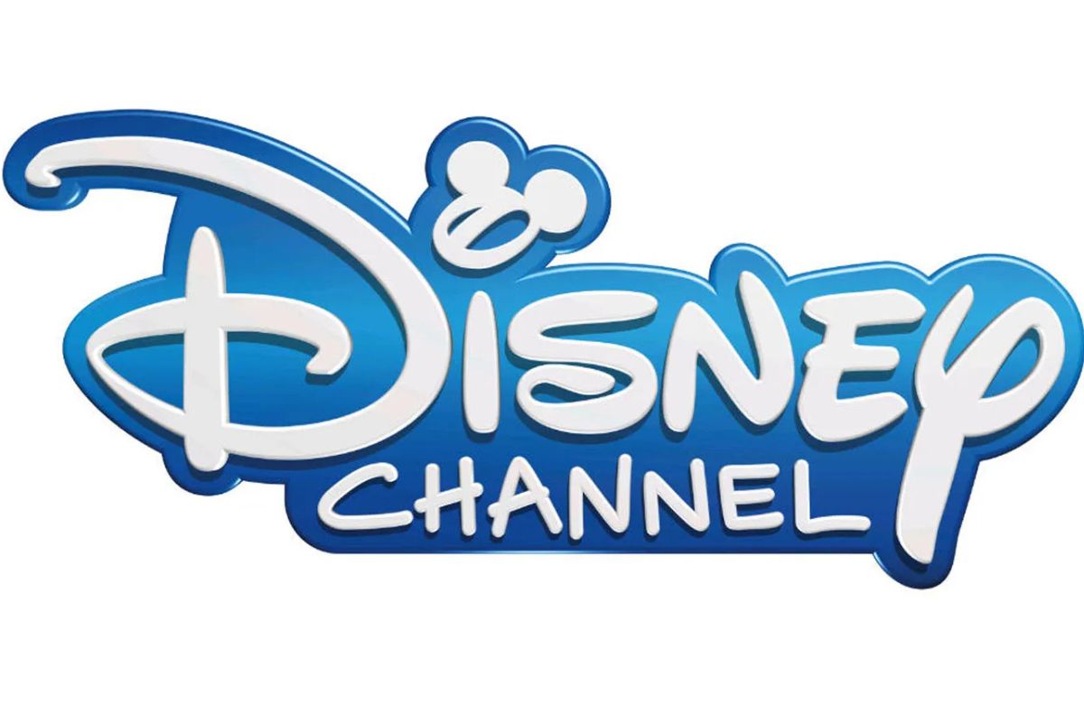 former-disney-channel-child-actress-details-the-extent-of-rivalry-between-her-and-co-star