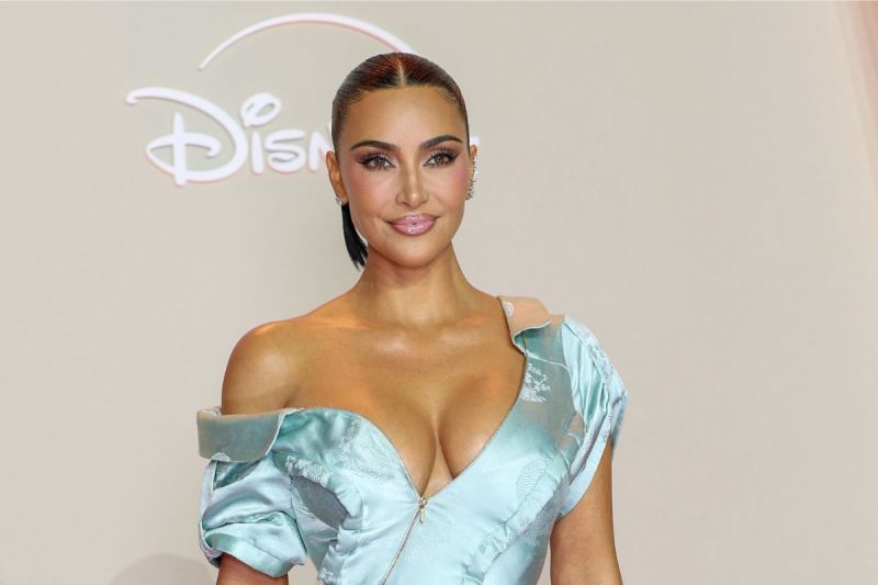 kim-kardashians-la-area-mansion-burglarized