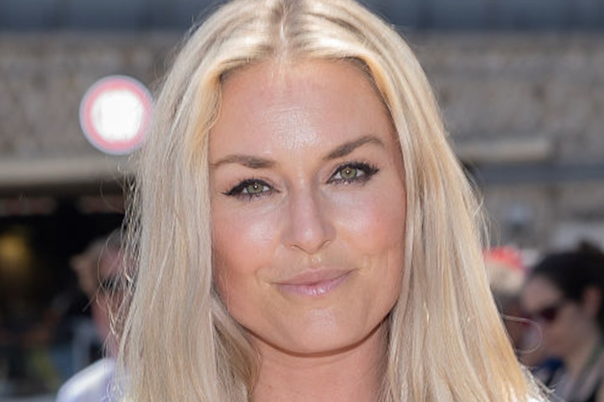 lindsey-vonn-proves-shes-now-fit-as-ever-months-after-devastating-olympics-injury