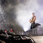 major-rockstar-reveals-major-leg-injury-but-vows-to-keep-his-tour-going