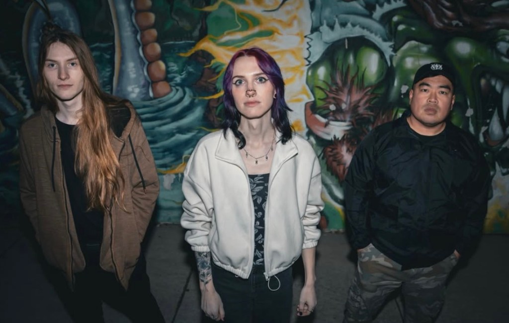 metal-group-loses-3-band-members-including-their-vocalist