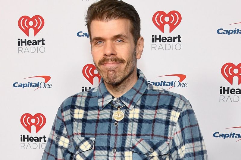 perez-hilton-to-undergo-surgery-following-livestream-incident