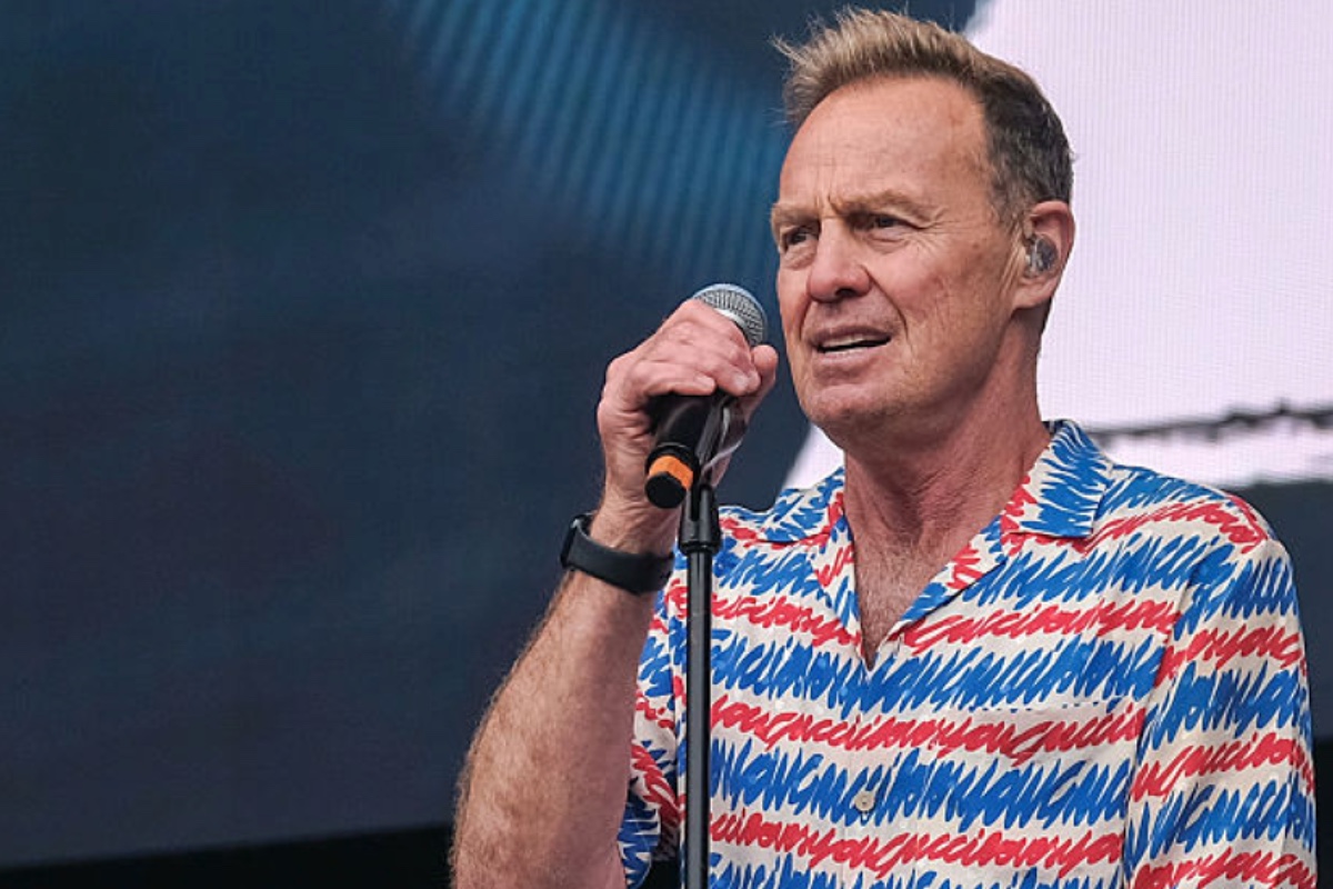 Singer Announces Death of TV Star Father: See Jason Donovan’s Tributes to Dad Terence
