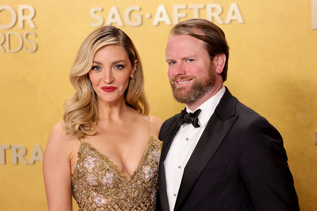 snl-alums-estranged-husband-seeking-spousal-support-amid-divorce