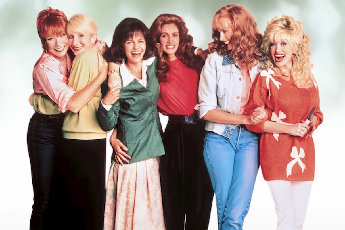 ‘Steel Magnolias’ Stars Julia Roberts and Sally Field Honor Dolly Parton With Perfect Tributes