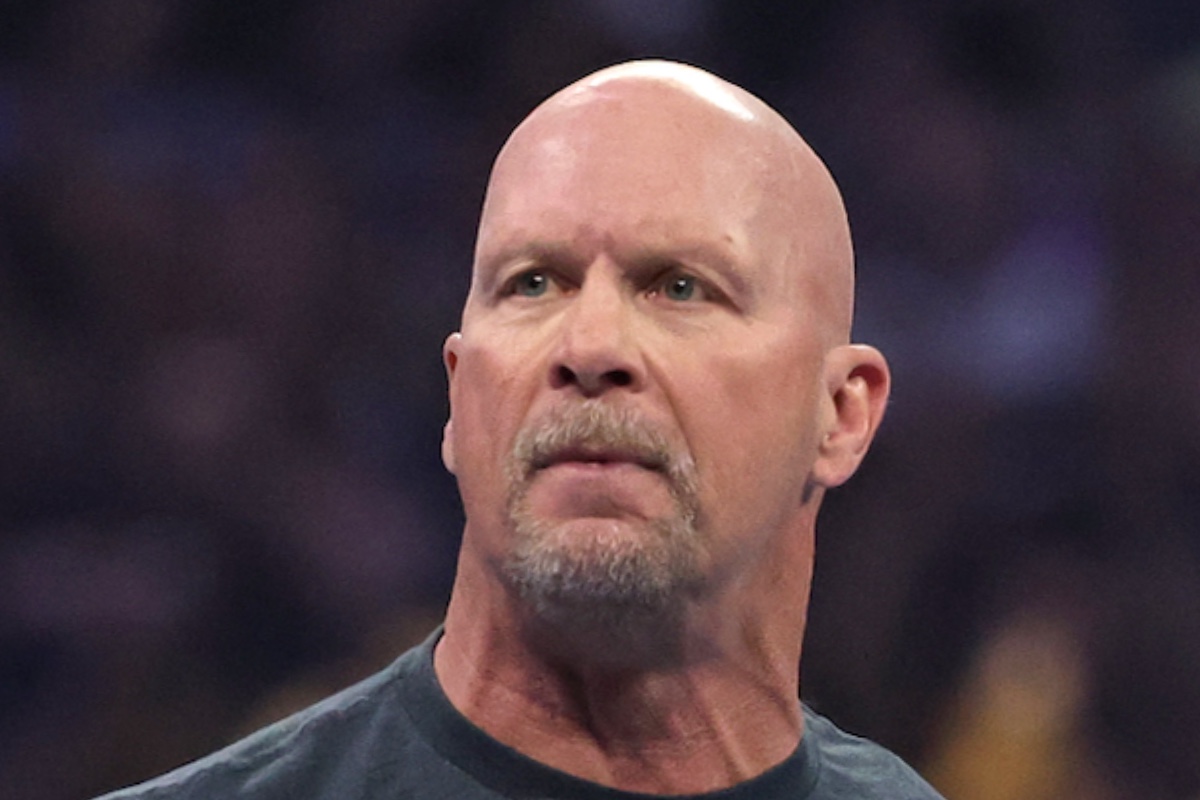 stone-cold-steve-austins-vehicle-tips-over-in-crash